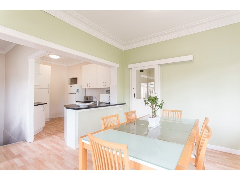 40 Crutchley Street, Fairfield QLD 4103