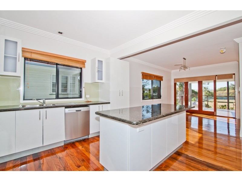 9 Snowden Street, Tarragindi QLD 4121