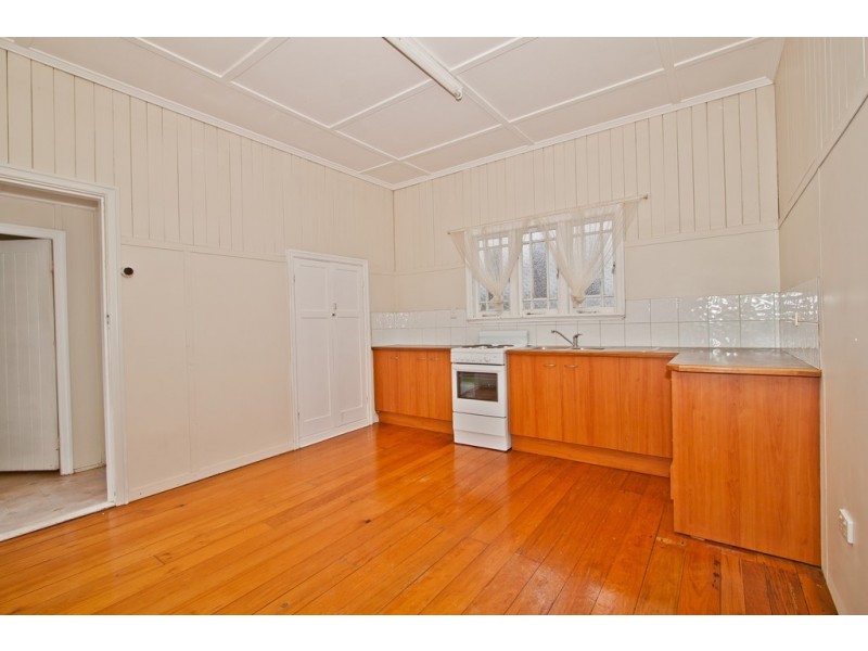 18 Beaudesert Road, Moorooka QLD 4105