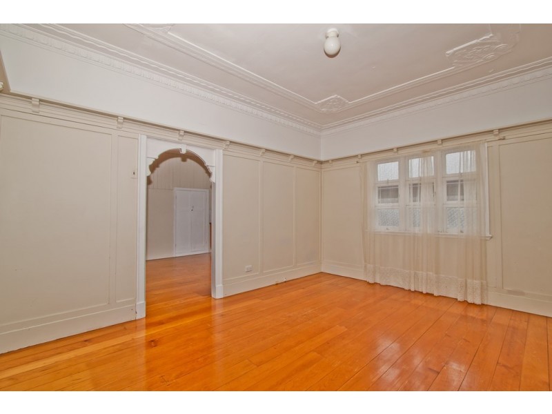 18 Beaudesert Road, Moorooka QLD 4105