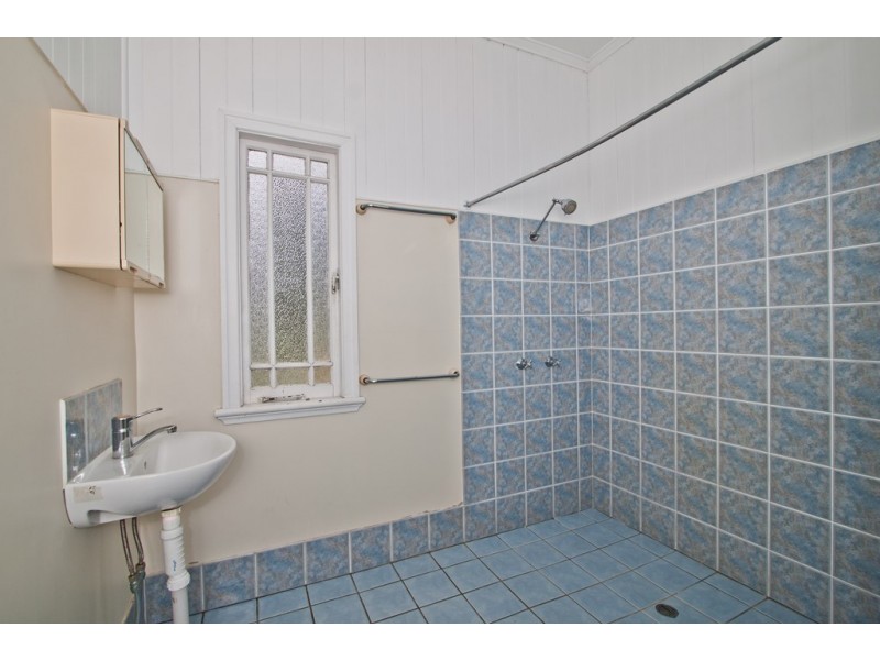 18 Beaudesert Road, Moorooka QLD 4105