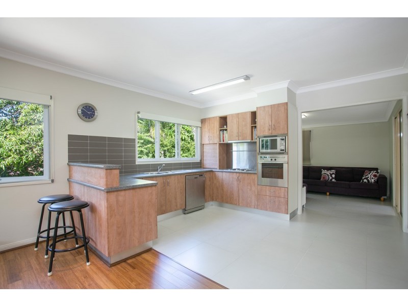 132 Fernvale Road, Tarragindi QLD 4121