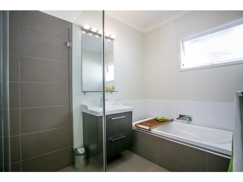 132 Fernvale Road, Tarragindi QLD 4121