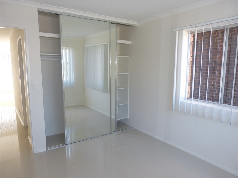 2/42 Eighth Avenue, Coorparoo QLD 4151