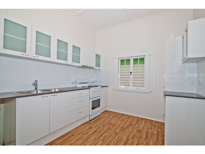 32 Victoria Terrace, Annerley QLD 4103