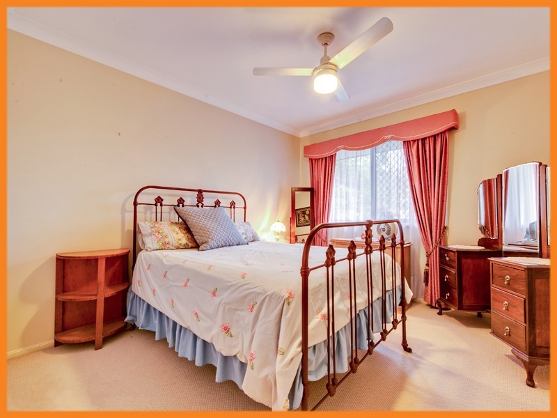 45 White Cedar Circuit, Stretton QLD 4116