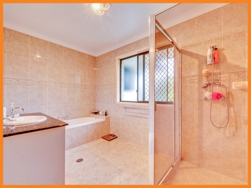 45 White Cedar Circuit, Stretton QLD 4116