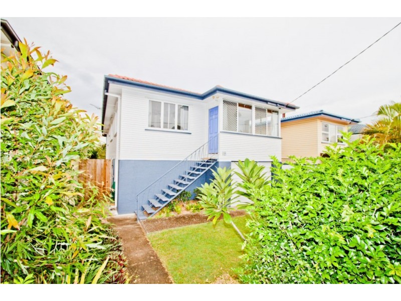 118 Chaucer Street, Moorooka QLD 4105