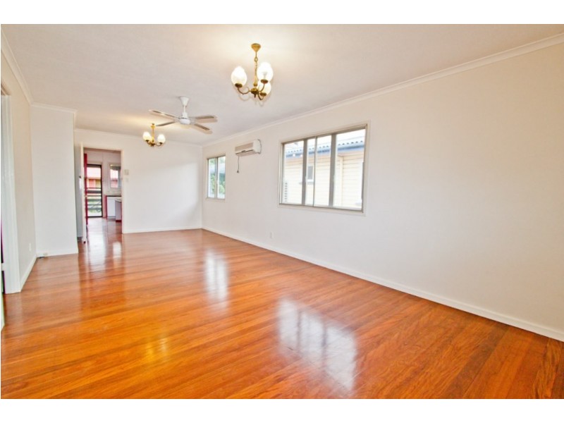 118 Chaucer Street, Moorooka QLD 4105