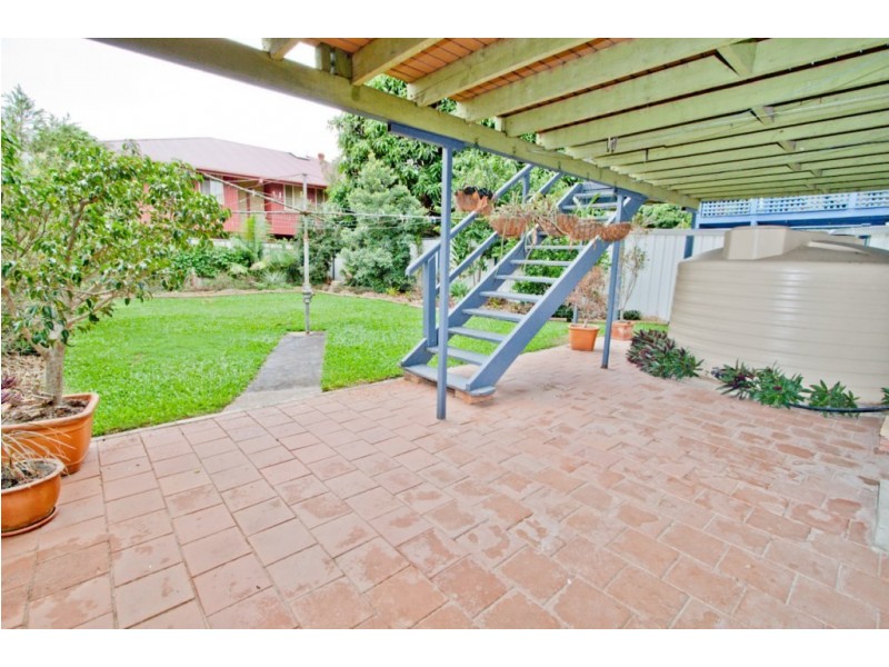118 Chaucer Street, Moorooka QLD 4105