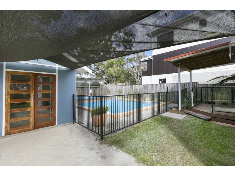 38 Clara Street, Annerley QLD 4103