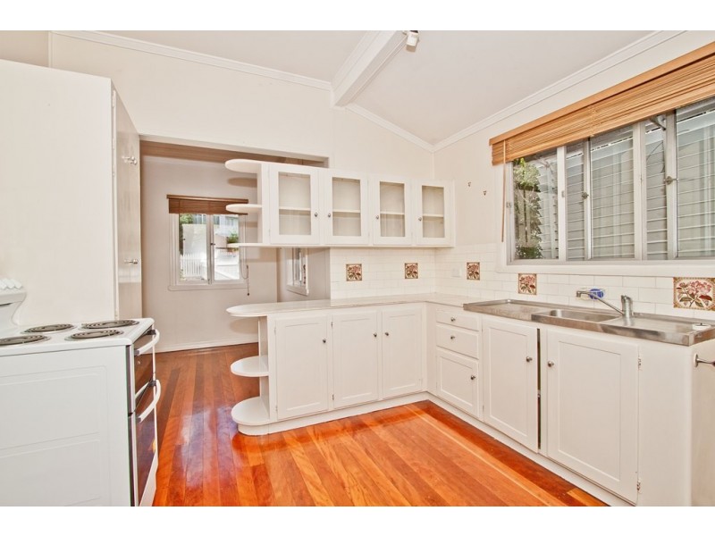 1 Lana Street, Tarragindi QLD 4121