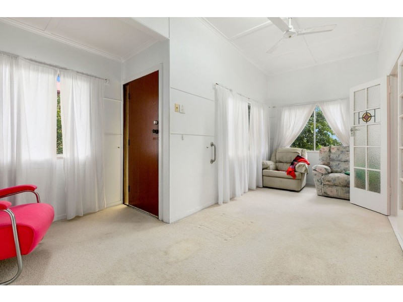 22 Gainsborough Street, Moorooka QLD 4105