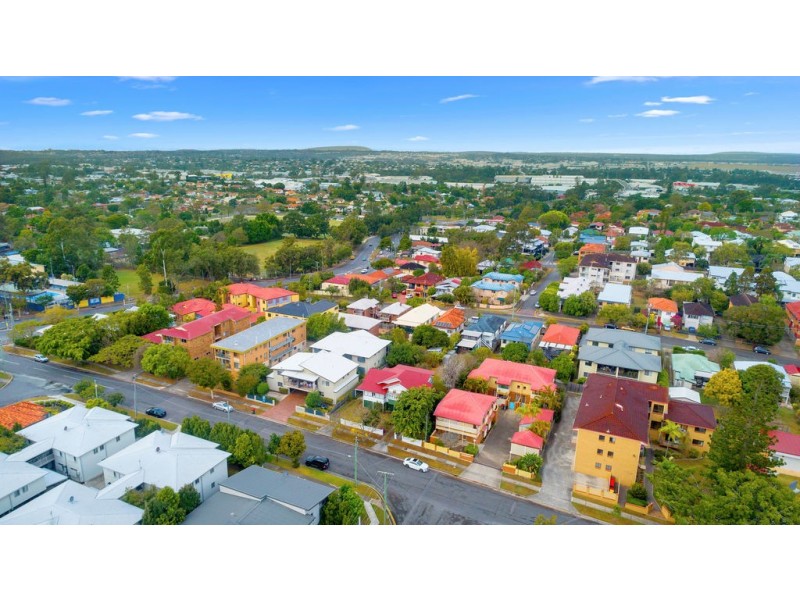 22 Gainsborough Street, Moorooka QLD 4105