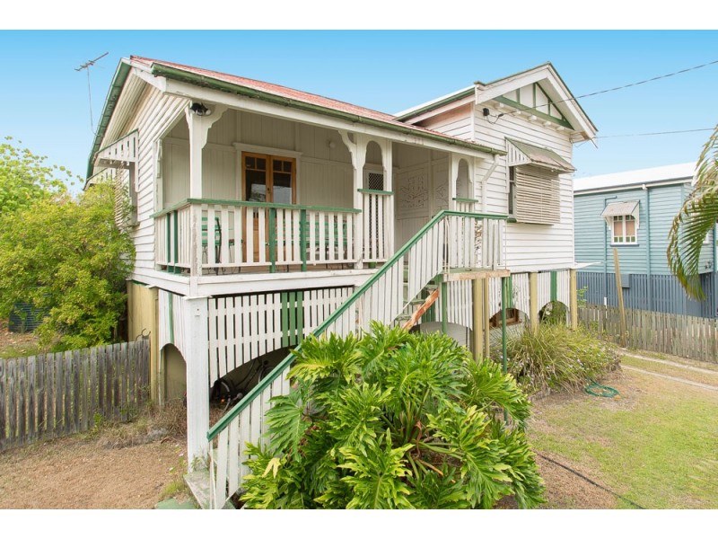 25 Arras Street, Yeronga QLD 4104