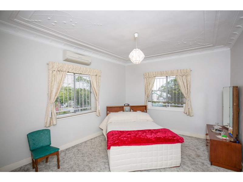 19 Dinmore Street, Moorooka QLD 4105