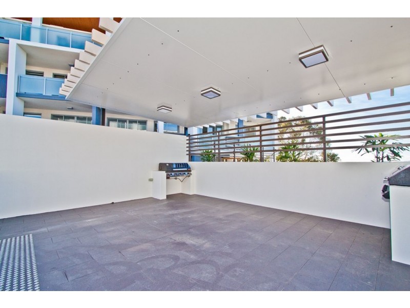 C108/8 Lochaber Street, Dutton Park QLD 4102