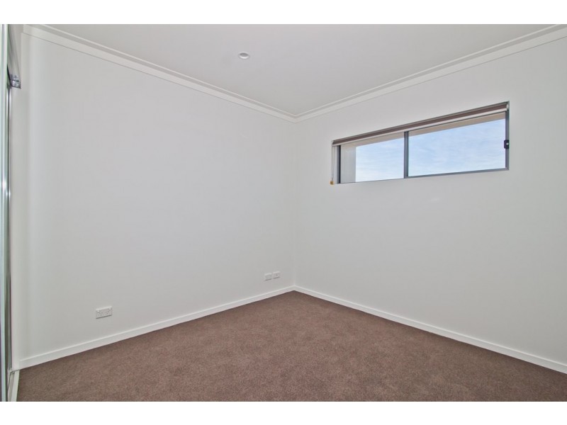 C108/8 Lochaber Street, Dutton Park QLD 4102