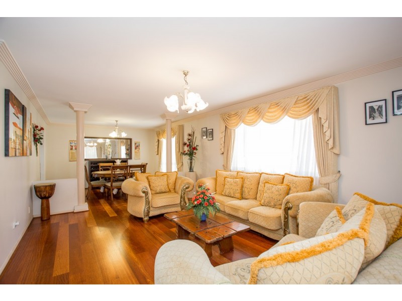 72 Sunflower Crescent, Calamvale QLD 4116