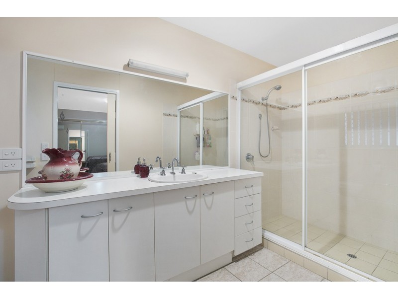 235 Learoyd Road, Acacia Ridge QLD 4110