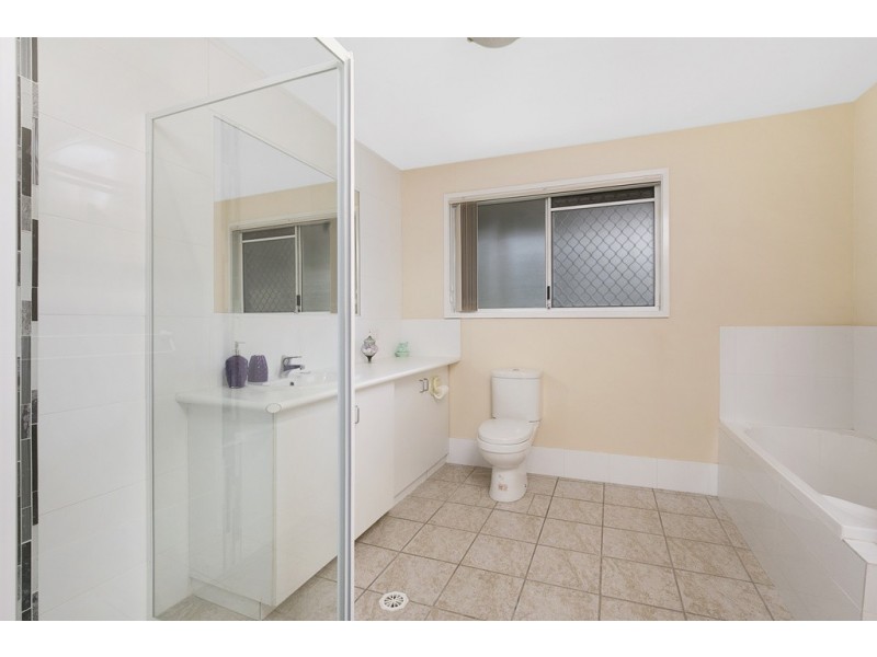 235 Learoyd Road, Acacia Ridge QLD 4110