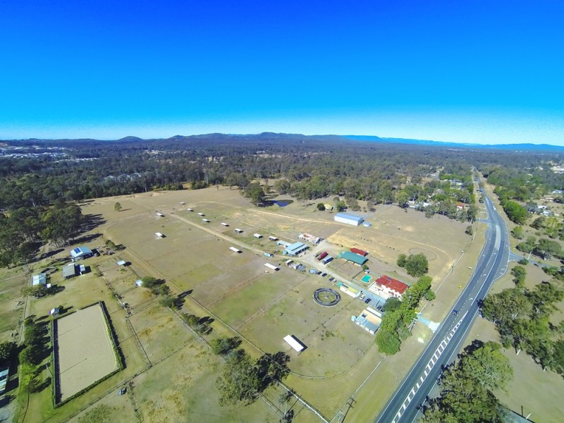 303 Waterford-Tamborine Road, Waterford QLD 4133
