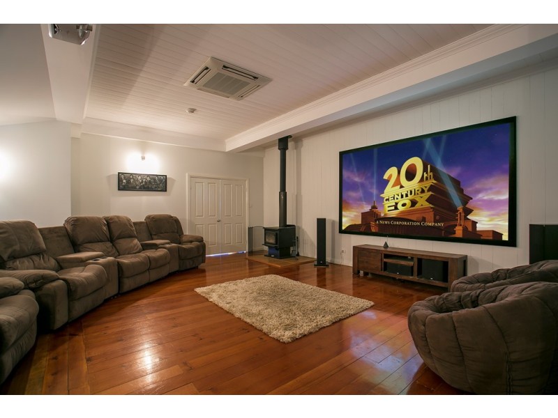 303 Waterford-Tamborine Road, Waterford QLD 4133