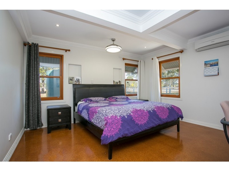 303 Waterford-Tamborine Road, Waterford QLD 4133