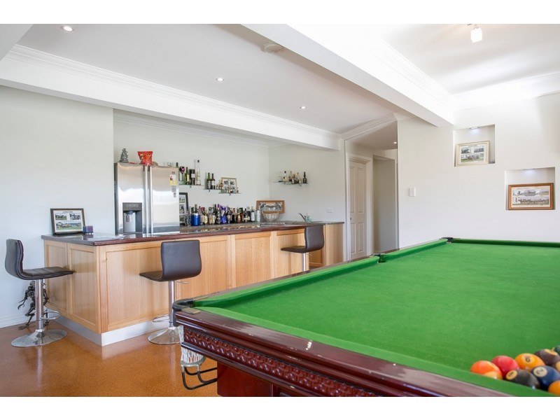 303 Waterford-Tamborine Road, Waterford QLD 4133