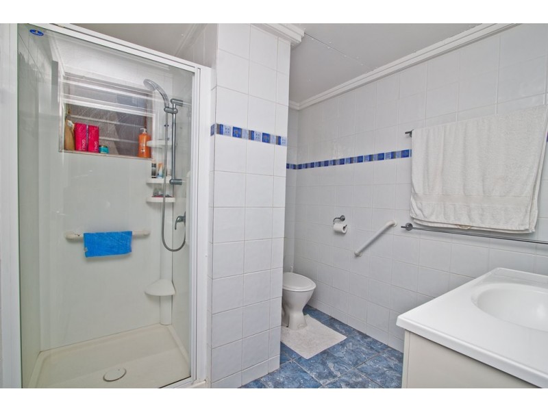 2/36 Burke Street, Coorparoo QLD 4151