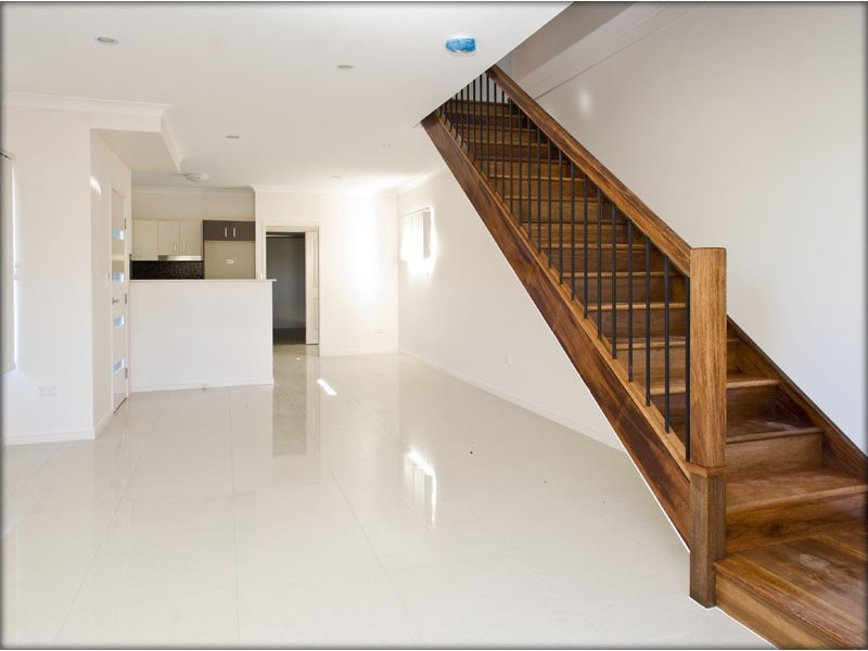 2/52 Helles Street, Moorooka QLD 4105