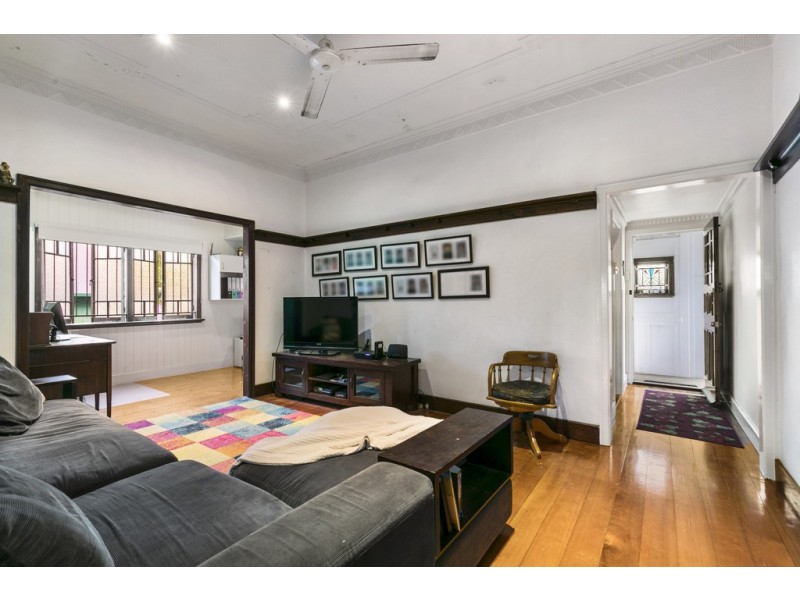 44 Brassey Street, Fairfield QLD 4103