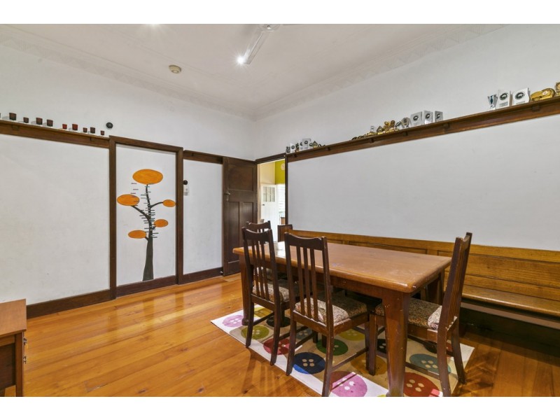 44 Brassey Street, Fairfield QLD 4103