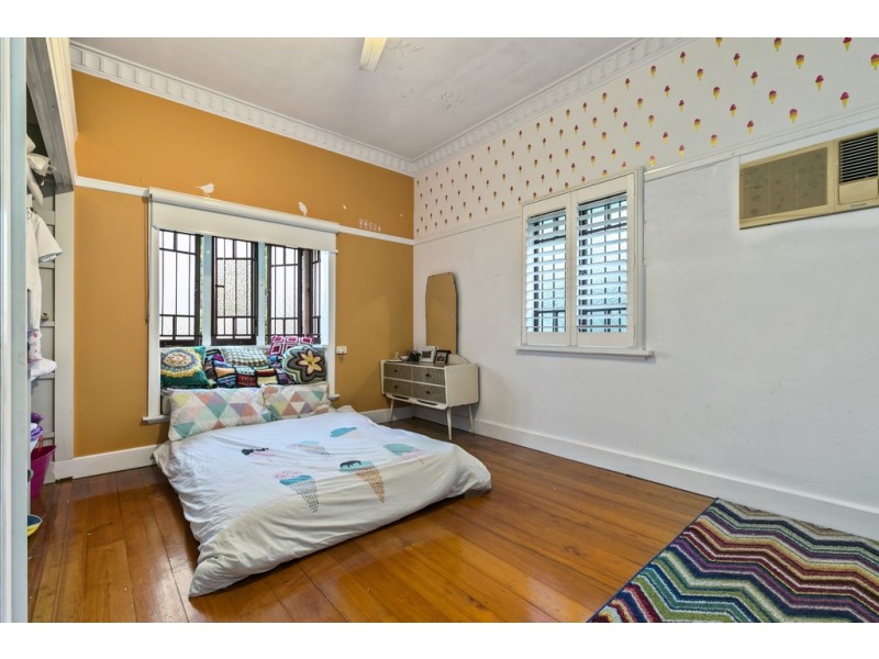 44 Brassey Street, Fairfield QLD 4103