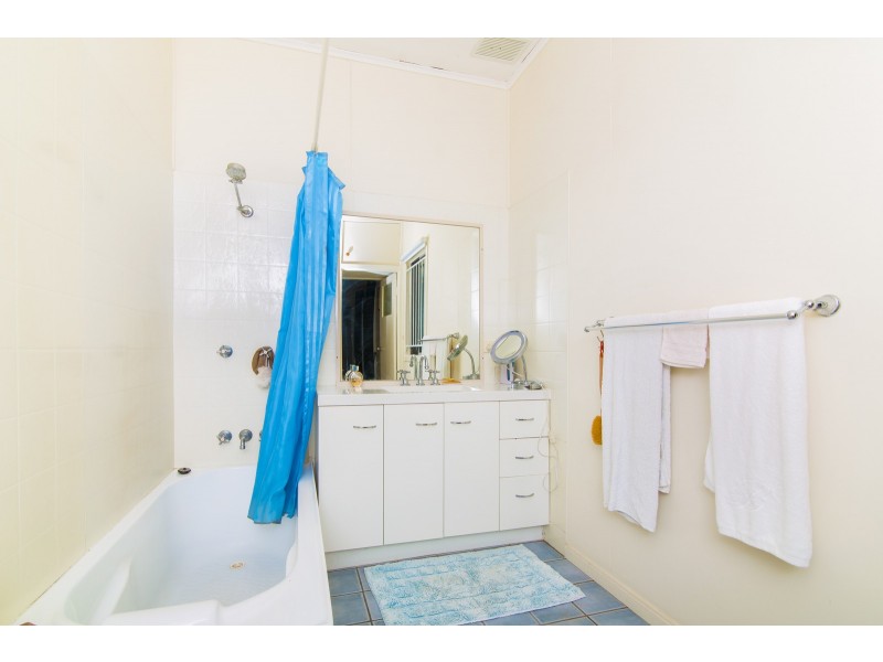 26 Sussex Road, Acacia Ridge QLD 4110