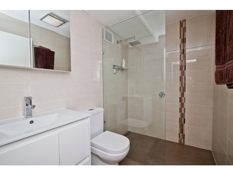 2/51 Gustavson Street, Annerley QLD 4103