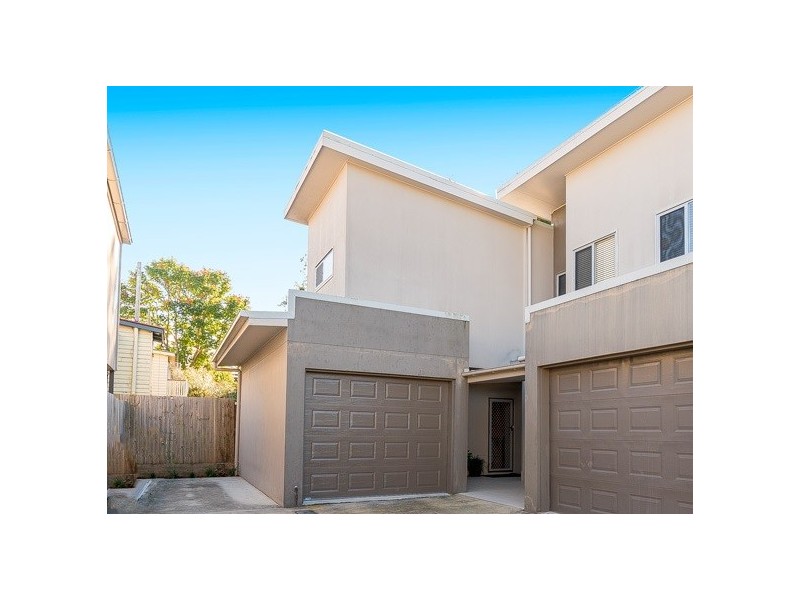 2/16 Broadmere Street, Annerley QLD 4103