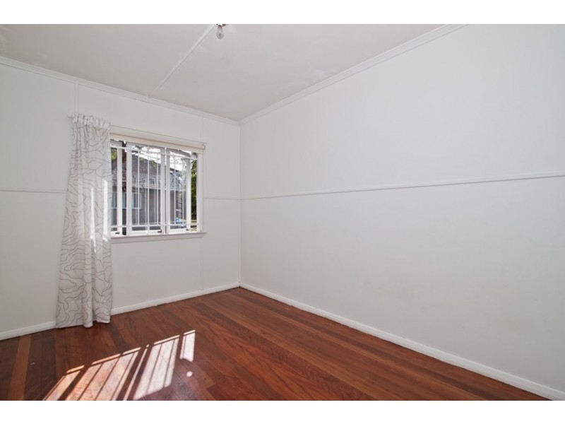 300 Orange Grove Road, Salisbury QLD 4107