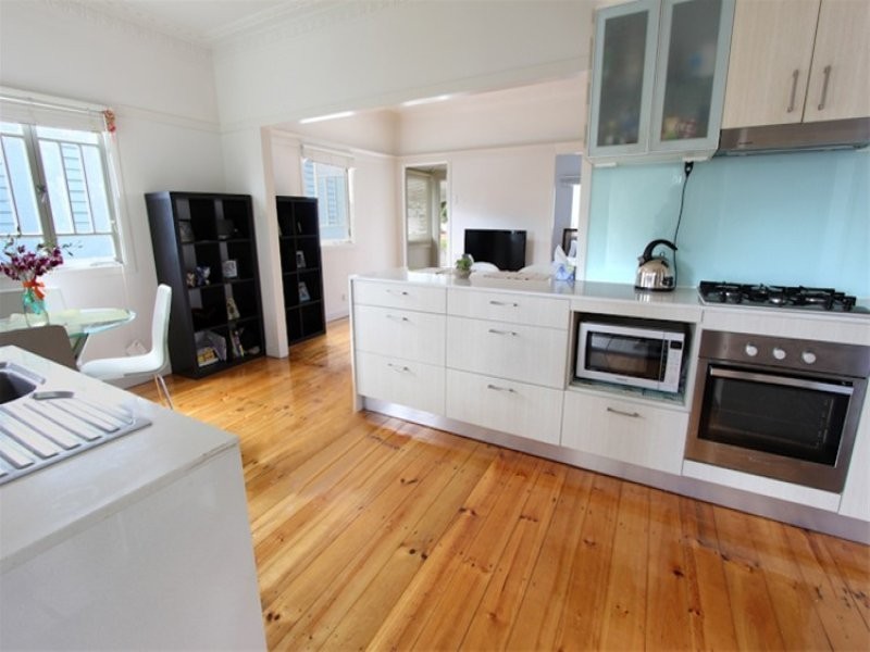 23 Frederick Street, Annerley QLD 4103