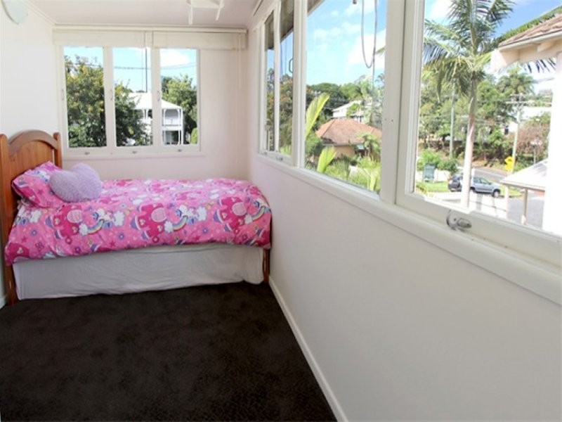 23 Frederick Street, Annerley QLD 4103