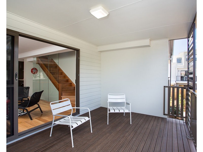 2/11 Norman Street, Annerley QLD 4103