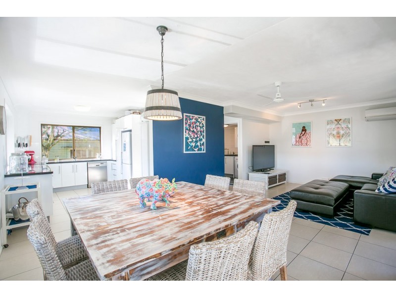 1/8 Longlands Street, East Brisbane QLD 4169