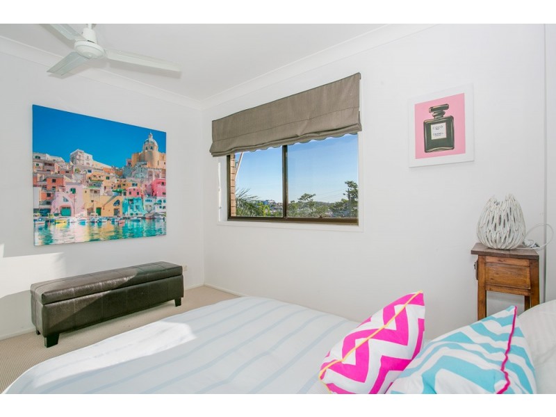 1/8 Longlands Street, East Brisbane QLD 4169