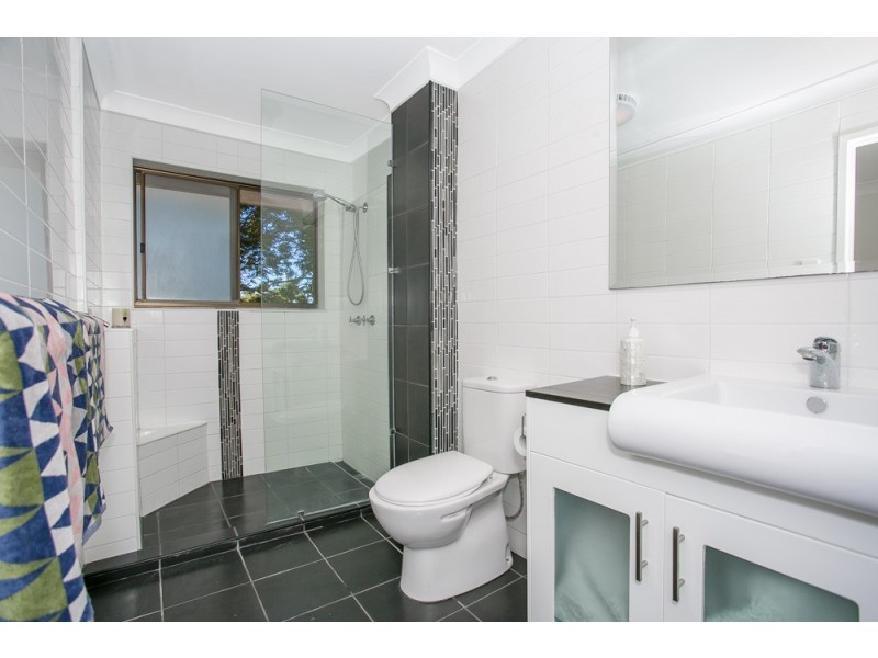 1/8 Longlands Street, East Brisbane QLD 4169