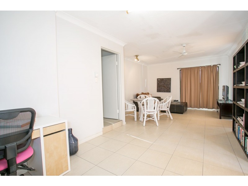 1/8 Longlands Street, East Brisbane QLD 4169