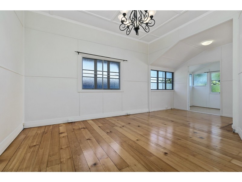 30 Aubigny Street, Annerley QLD 4103