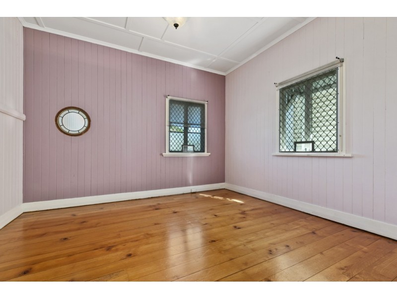 30 Aubigny Street, Annerley QLD 4103