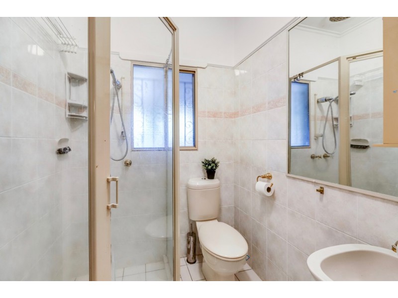 2 Brisbane Corso, Fairfield QLD 4103