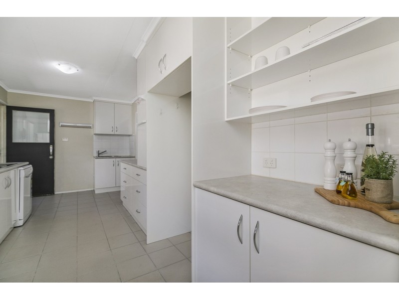 37 Barham Street, Coopers Plains QLD 4108