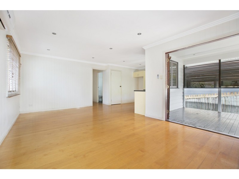 18 Helles Street, Moorooka QLD 4105